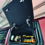 Emuwing Gullwing Window Kit - Nissan Patrol Y61 GU LWB (1997–2015)