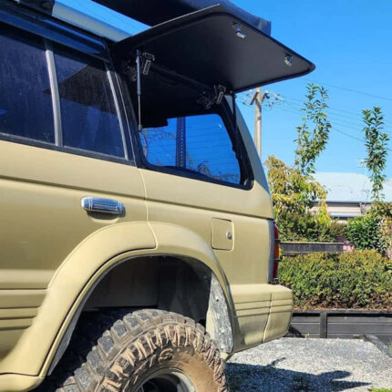 Emuwing Gullwing Window Kit for Mitsubishi Pajero Gen2